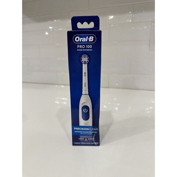 Other - Oral-B Pro 100 Power Electric Toothbrush Precision Clean